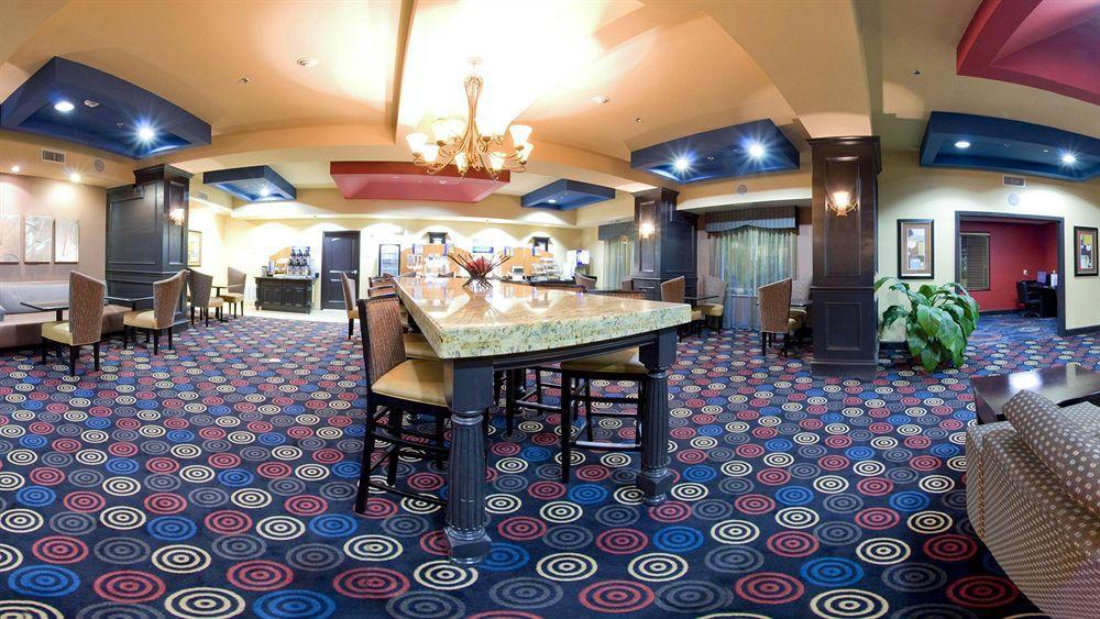 Holiday Inn Express & Suites Huntsville By Ihg Exteriör bild