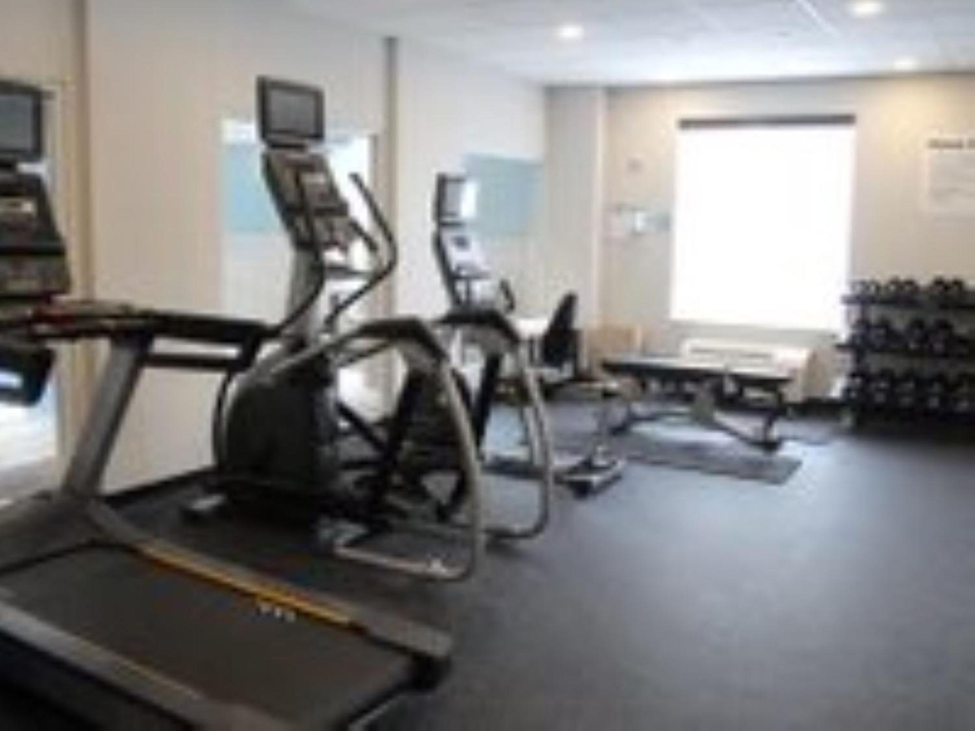 Holiday Inn Express & Suites Huntsville By Ihg Exteriör bild