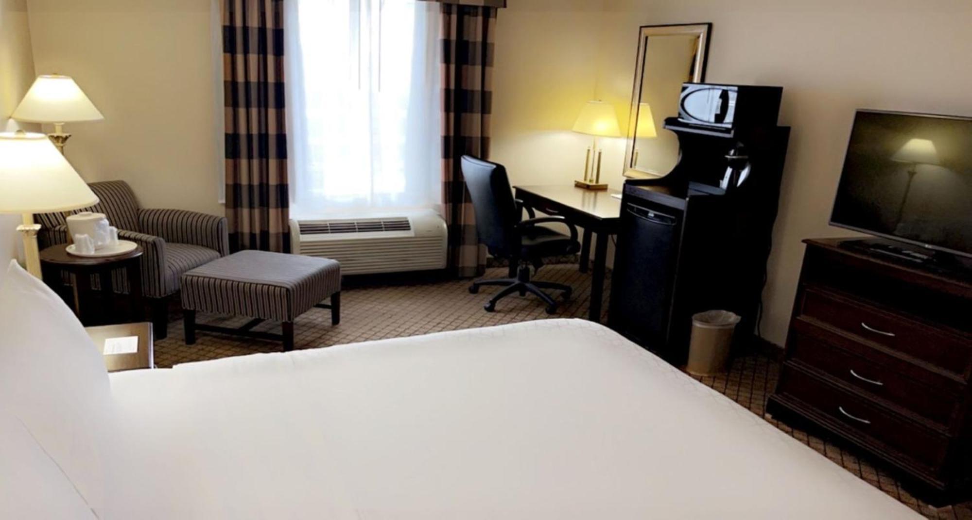Holiday Inn Express & Suites Huntsville By Ihg Exteriör bild