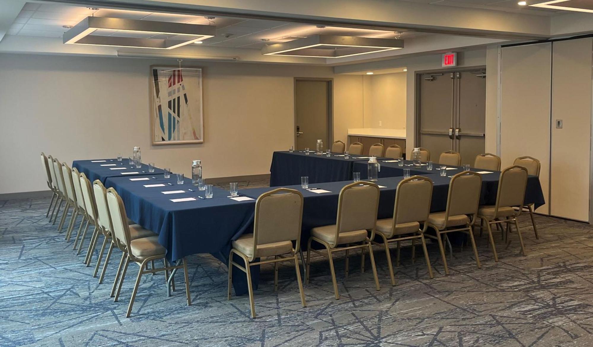 Holiday Inn Express & Suites Huntsville By Ihg Exteriör bild