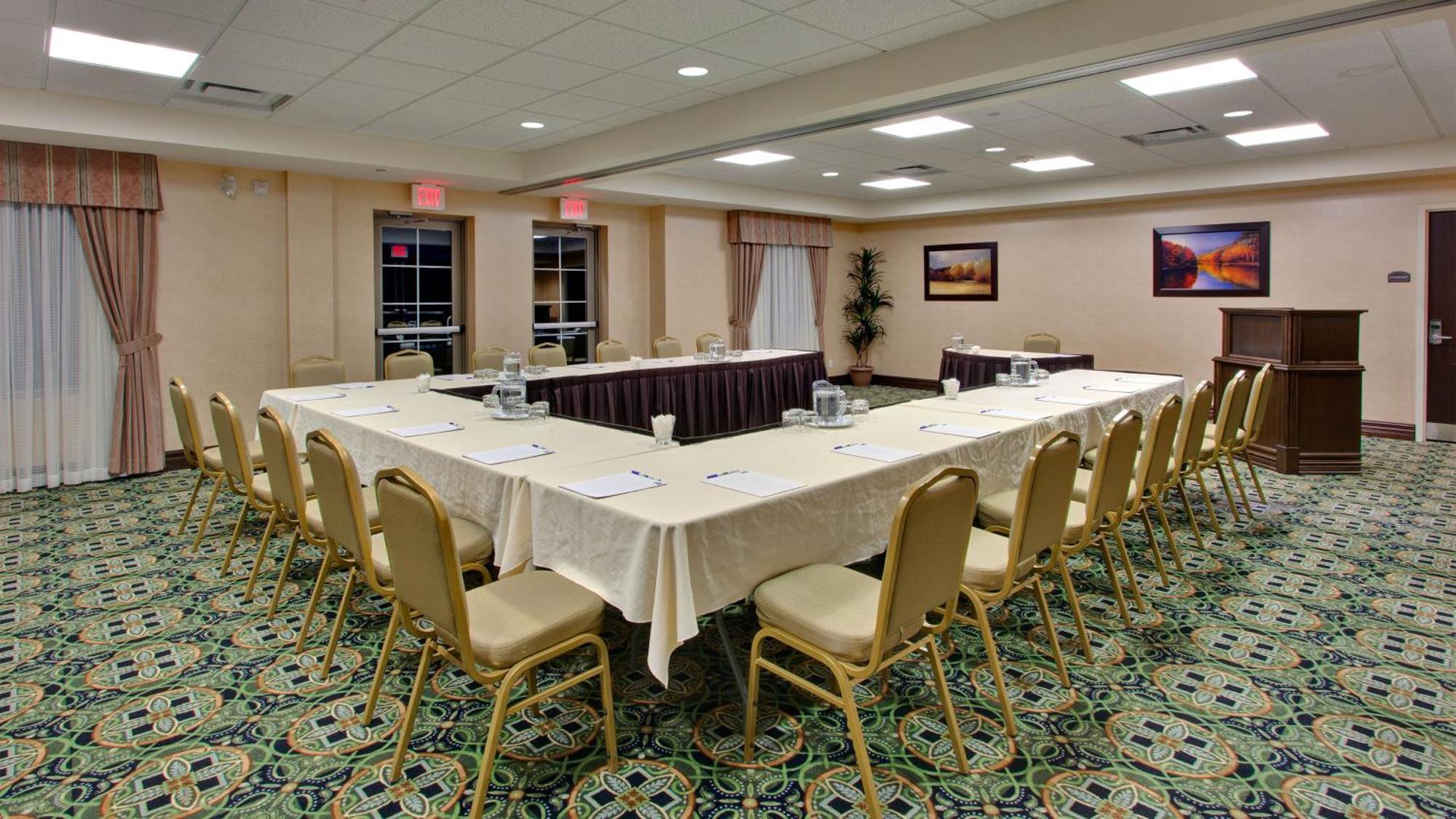 Holiday Inn Express & Suites Huntsville By Ihg Exteriör bild